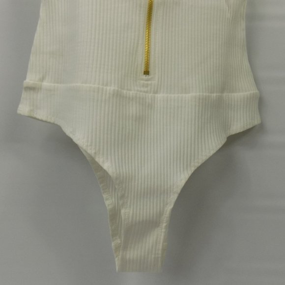 LoveLA Amanda Zip Front Tank Top Bodysuit White NWT Petite Size S - Picture 2 of 9